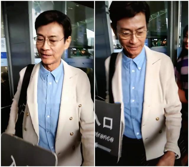 73岁郑少秋机场被怼脸拍,身姿挺拔几乎零皱纹_腾讯新闻