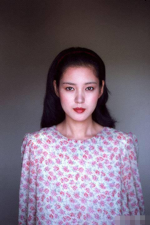 震惊:日本70年代最漂亮的女神,美得让人叹为观止!