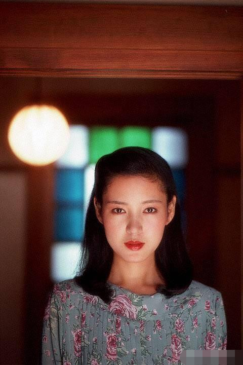 震惊:日本70年代最漂亮的女神,美得让人叹为观止!