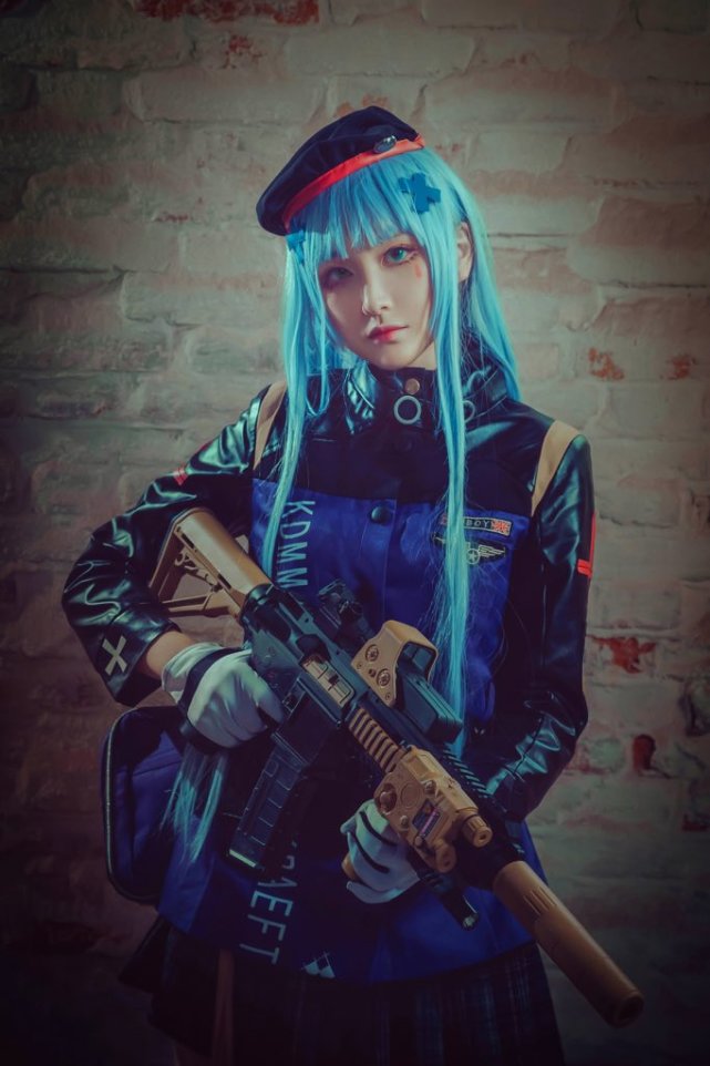 看了那么多hk416你觉得这位小姐姐cos的怎么样