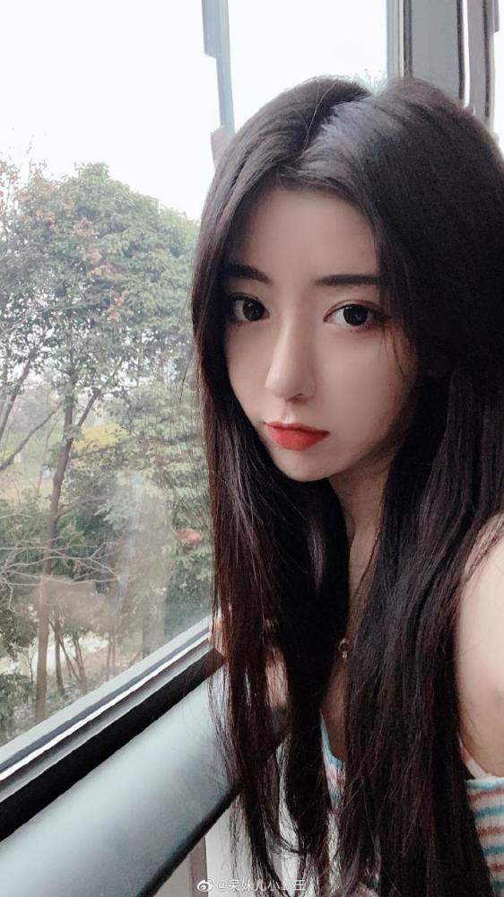 呆妹儿传授当加上女神微信后第一句该发什么,网友:你别骗我!_腾讯新闻