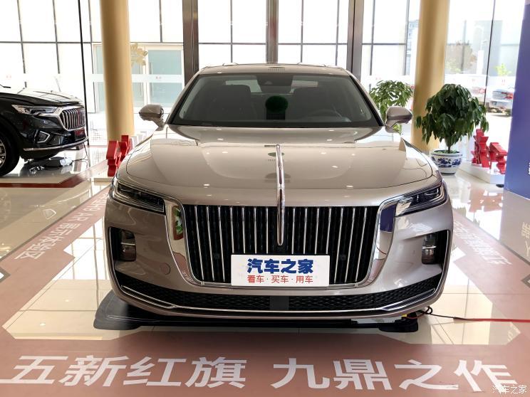 霸气外露 红旗h9 2.0t单色五座版到店