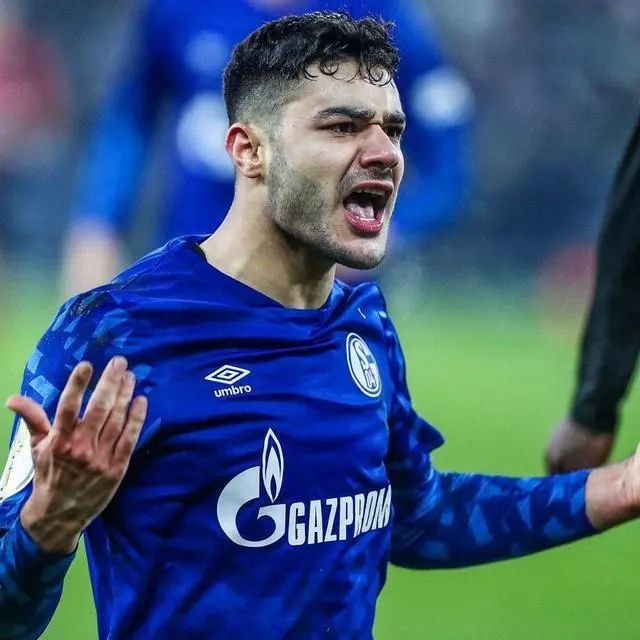 深度解析卡巴克这位全球最强00后中卫究竟有何魔力