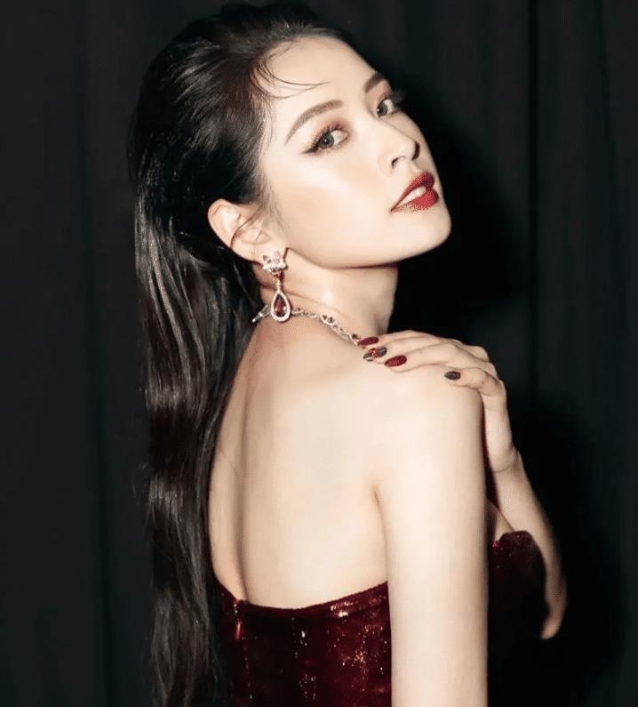 华为越南代言人走红,手机好不好用不知道,她的确是令人挪不开眼_腾讯