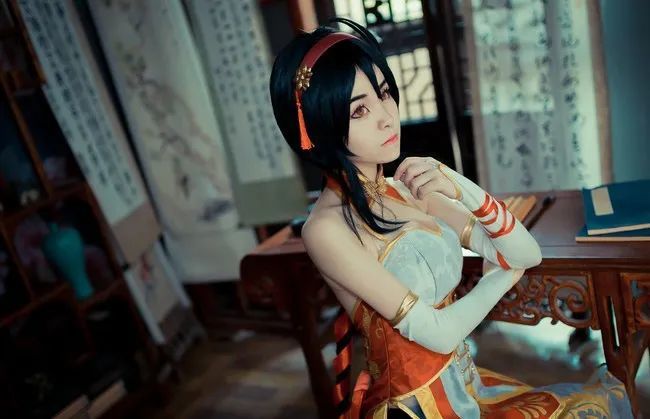 cos正片洛天依金丝雀旗袍乐正绫凤凰式旗袍