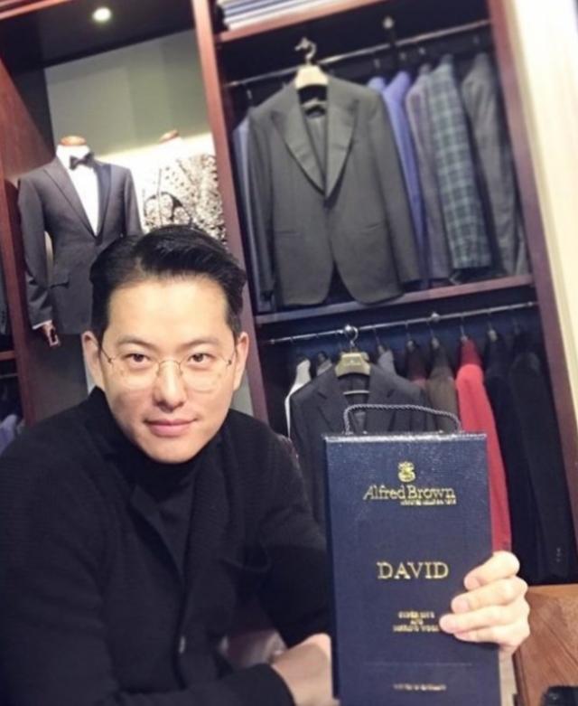 他们是第一个进入中国的韩国男团,如今有人成为了资产过亿的ceo