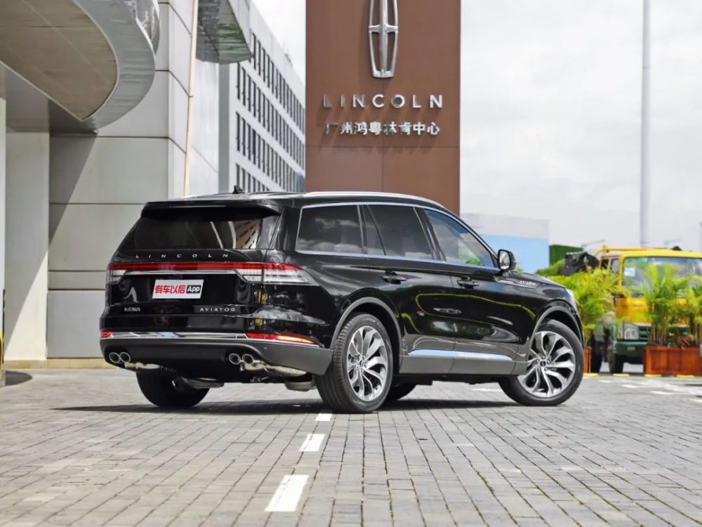 国产林肯飞行家实拍:轴距超3米,价比挺高,关键很好看