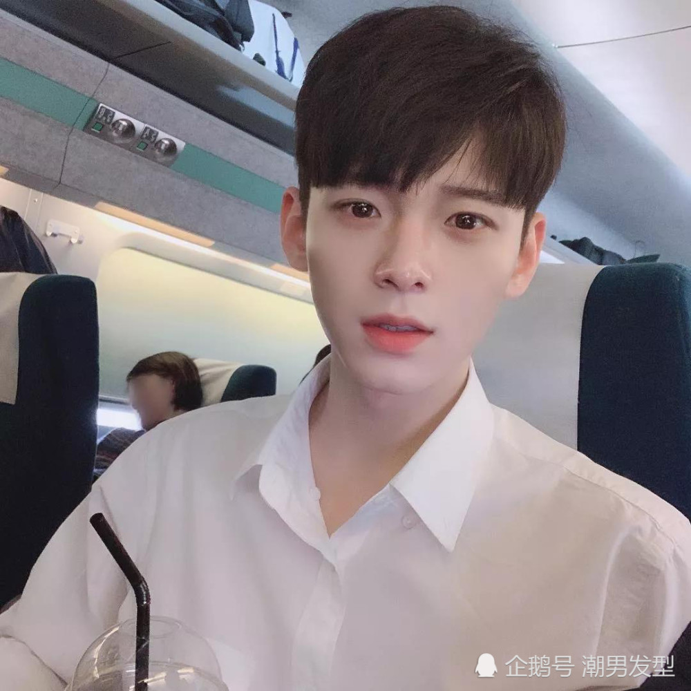 00后的你理发只会说两边剪短3款时尚帅气的男生发型参考