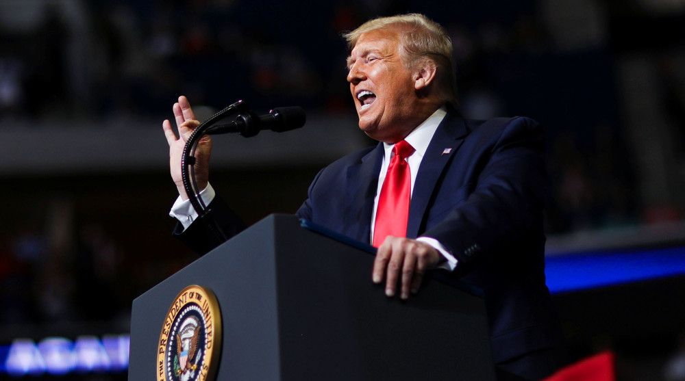 南希·佩洛西|佩洛西点名“特朗普病毒”：显然美国遭受的许多痛苦都是因为他