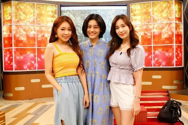 记者林彦君/台北报道 apple,詹子晴(丫头),小蛮一起上卫视中文台