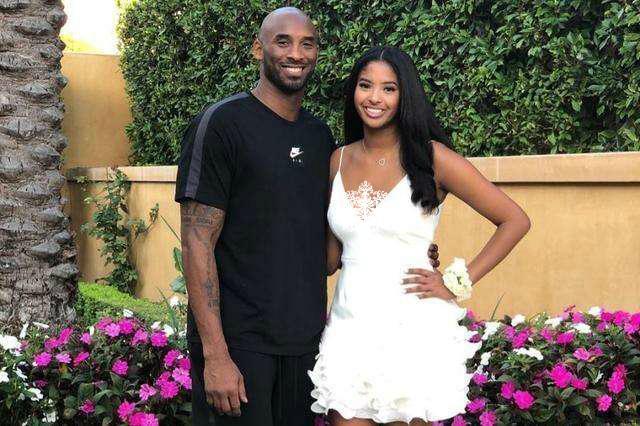 科比女儿晒照怀念父亲,不知不觉她从乖巧小女孩,长成轻熟名媛了