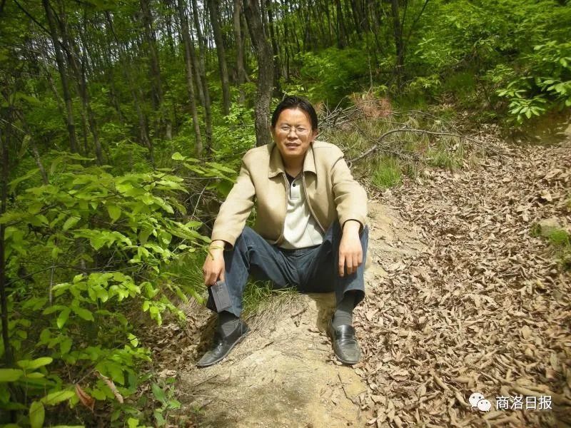 黄朴探寻人世间的隐秘与烟火