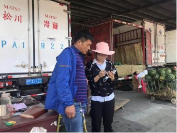 中牟农商银行万邦城支行开展服务提升学习月活动