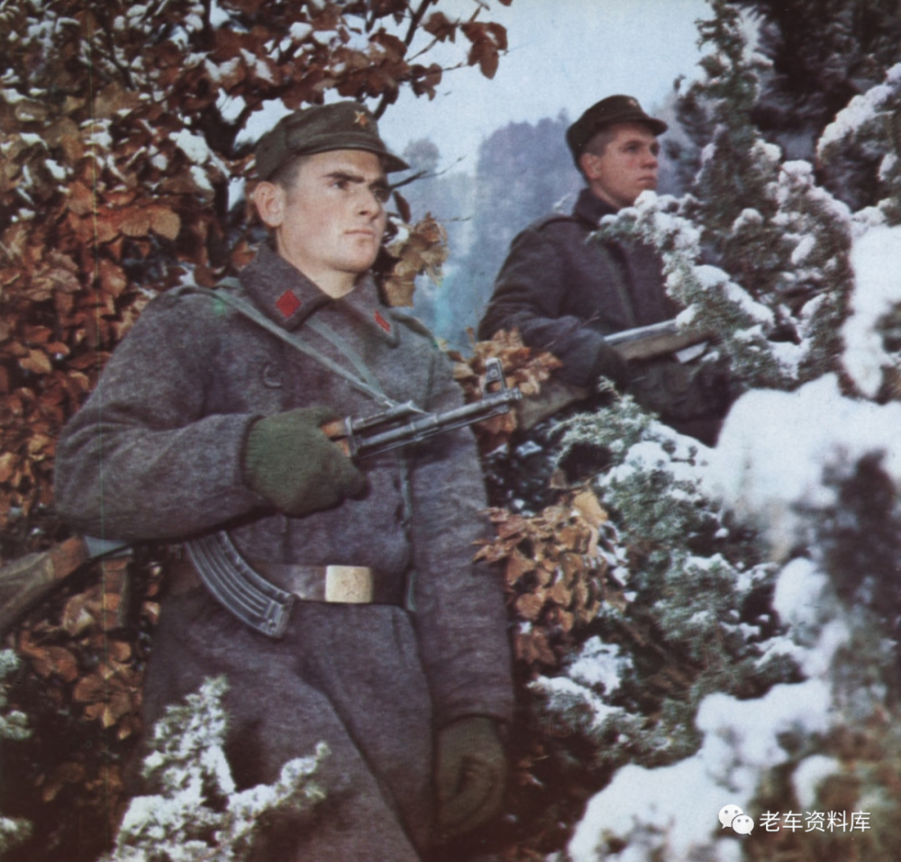 老照片 上世纪70年代阿尔巴尼亚人民军_腾讯新闻