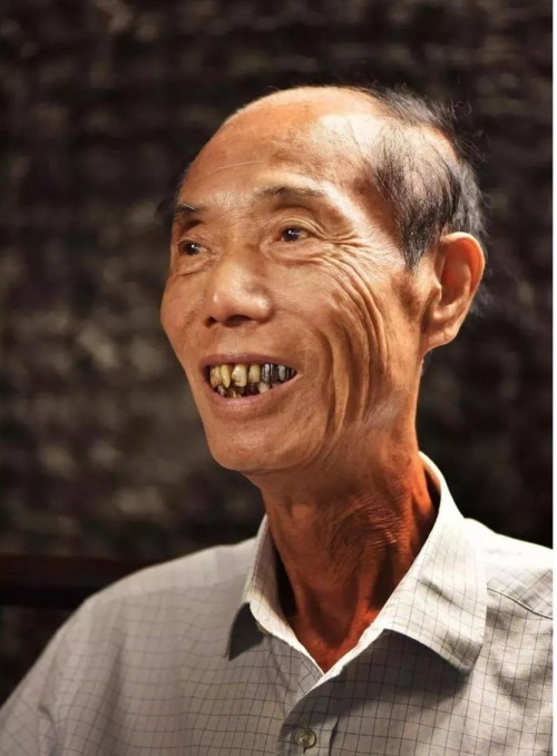 杨成喜:四十年风雨电梯人