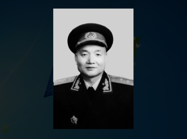 前面小编和大家讲过段士楷为了保家卫国,放弃了报考