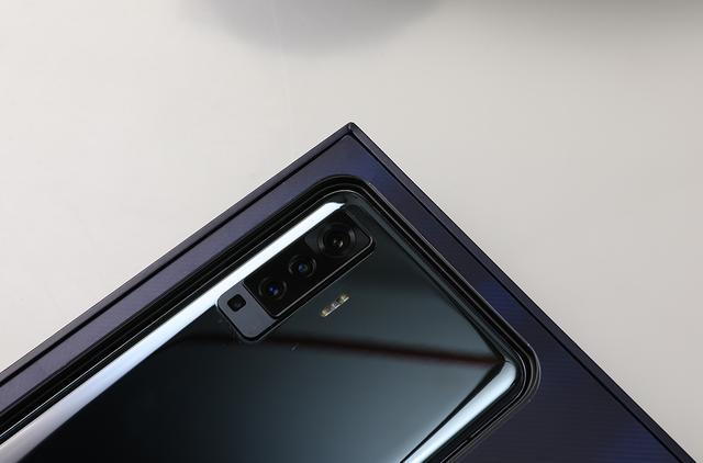 vivox50实测卓越性能搭配摄像黑科技感受重新定义5g新旗舰