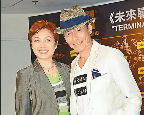 退圈还要被消费伍咏薇爆江华耍大牌引争议江华1句回应显情商