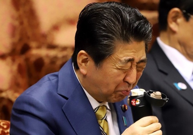 日媒 近7成日本民众反对安倍首相4连任 腾讯网
