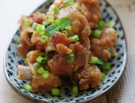 家常版"风味排骨,排骨鲜香,风味独特