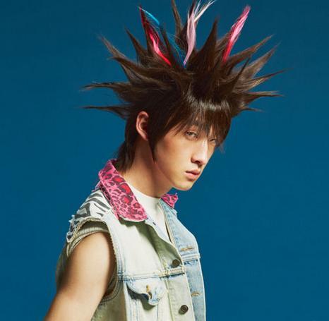 60年中国男士发型进化史,90年代太经典,网友:是我的理想型!