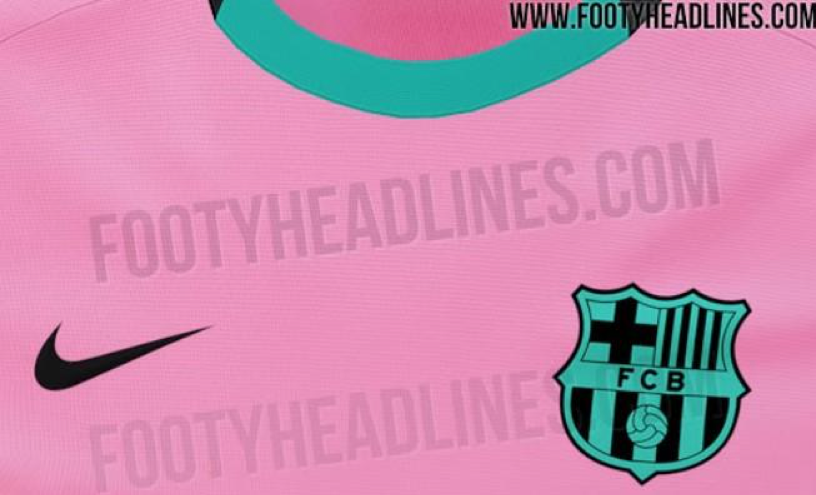 装饰,右胸的耐克标志是黑色的,与之相对的是黑色和青色结合巴萨队徽