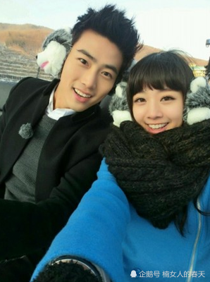 韩团2pm成员被曝恋情女友是圈外人