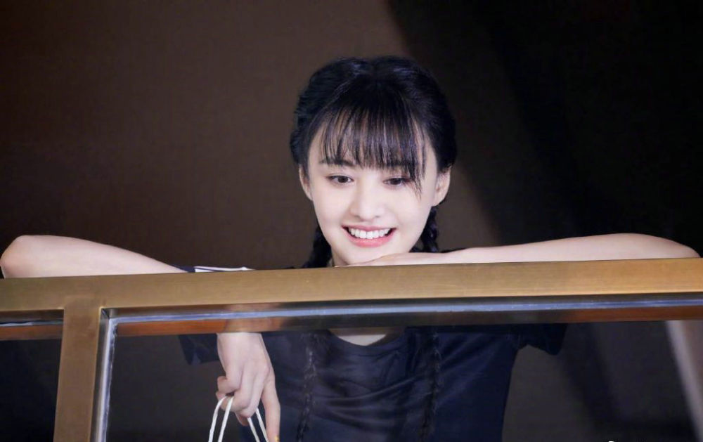 不知道,natalie(骆欣言)参加综艺节目是否为了出道试水?