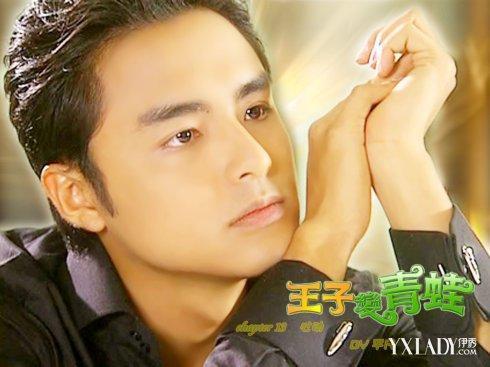 明道上演真实版《王子变青蛙》,身家过亿的他多次陪妈妈卖地瓜_腾讯