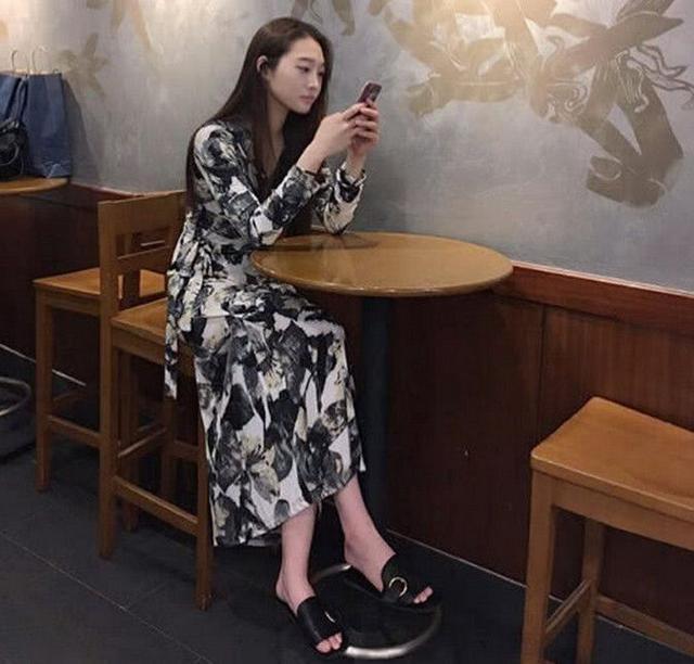 竹竿女头身比堪称完美健身胜过整容女人身材太好也是罪过