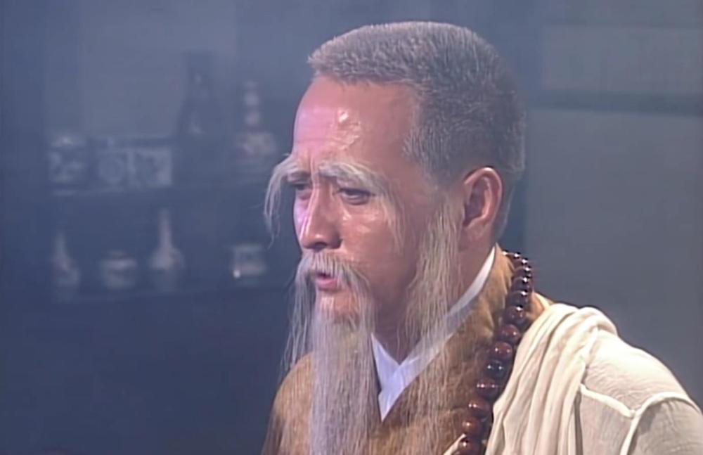 南帝的出场一灯大师的出场是最晚且最艰难的,整个《射雕英雄传》全书