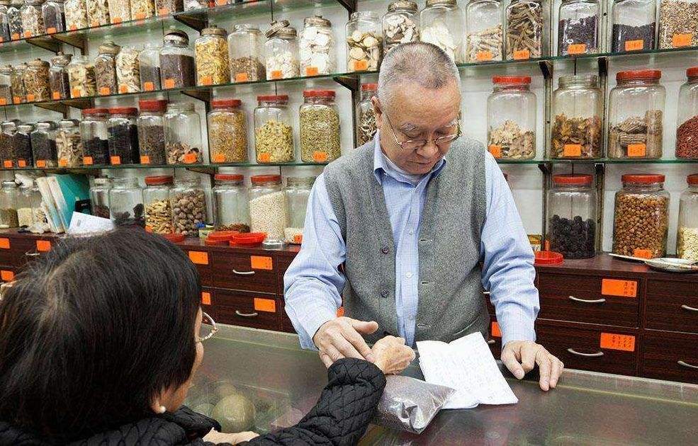 87岁老中医，毕生总结4点“养肝经”，已多人受益