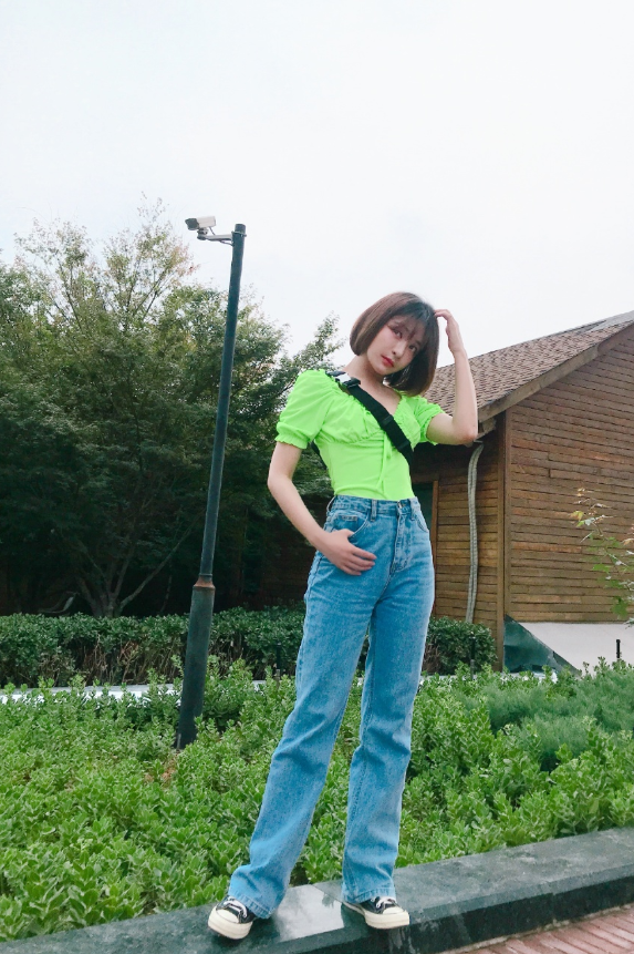 贡米亮色系风更吸睛火了春夏穿搭装不愧是小张柏芝