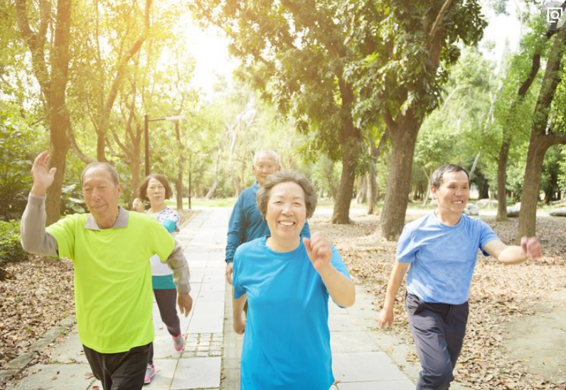 脑梗死|人到中年，不想脑梗死，远离一物，做到二个坚决，让你生活更健康