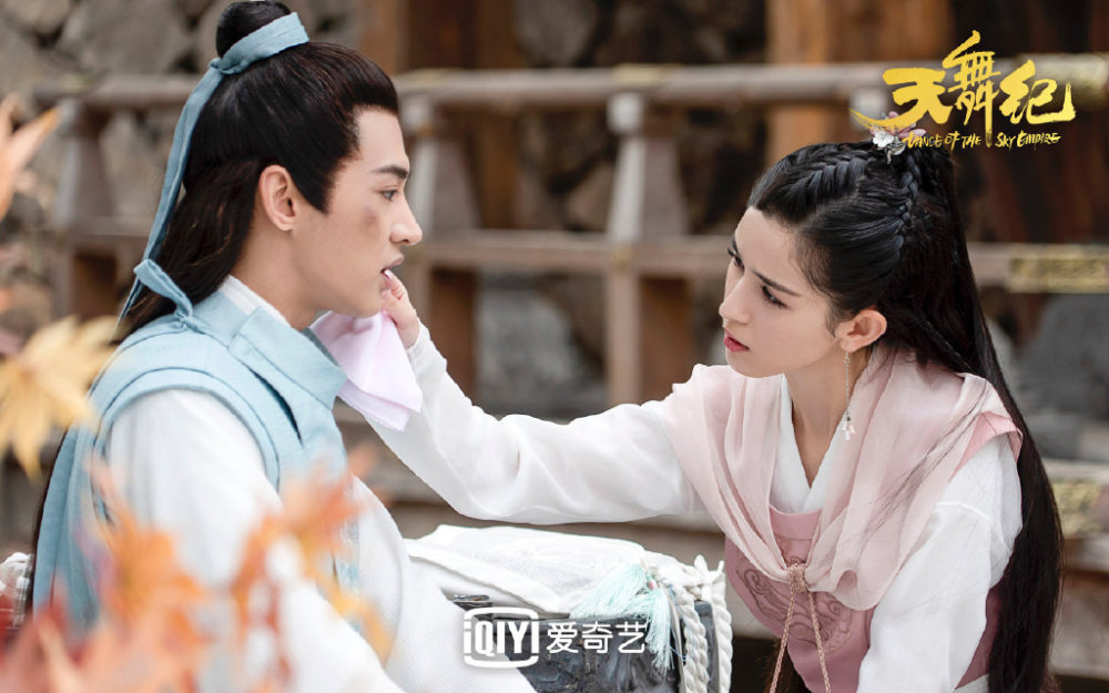 天舞纪|《天舞纪》正式定档，许凯吴佳怡携手演绎青春校园传奇故事