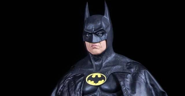 特别是考虑到杰弗里·迪恩·摩根和劳伦·科汉在《蝙蝠侠与超人:正义