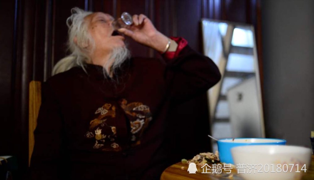 喜欢独斟自饮,都是哪些人,是种什么心态,为什么呢?