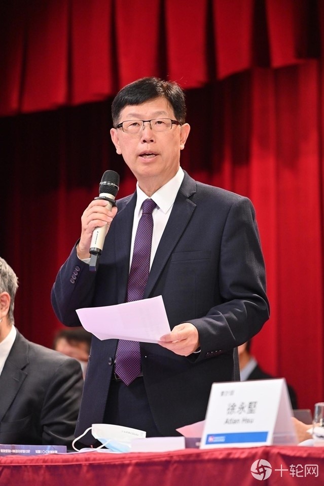 鸿海股东会刘扬伟初登板,布局三大产业带领毛利率站上10%_腾讯新闻