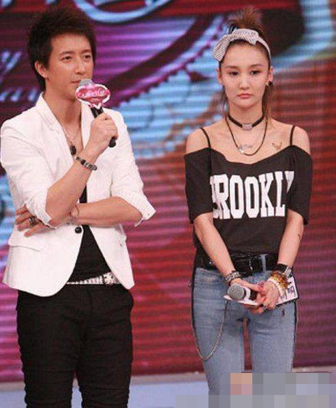 其实牛萌萌还有一位演员前男友,那就是王朔.