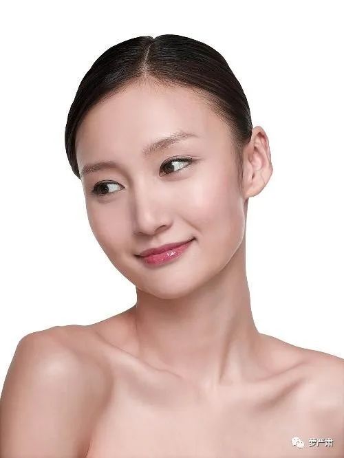 又一个铁锅炖自己的奇女子,她曾是"别人家的小孩"