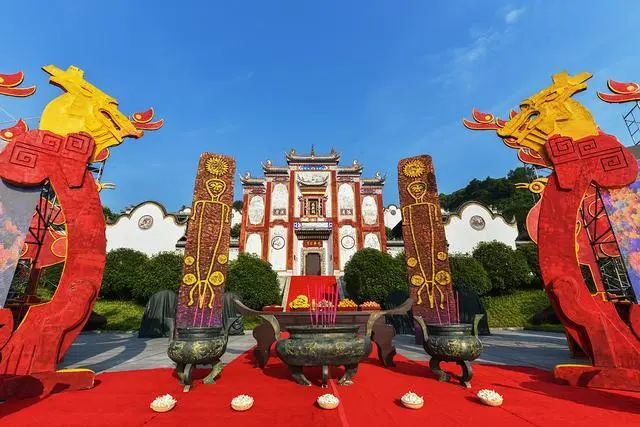 屈原祠湖北宜昌秭归,不仅是楚文化发源地之一,也是屈原的故乡.