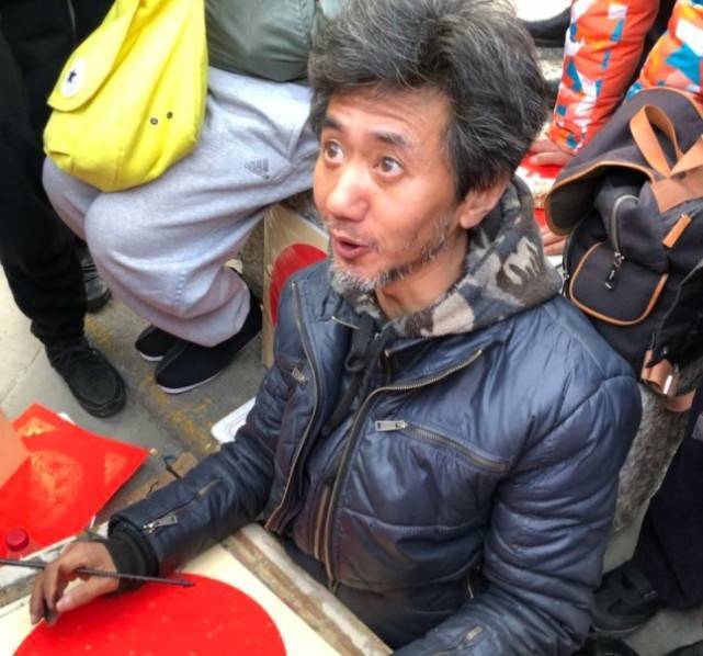 西安扇子哥:500万古董放博物馆没有用,艺术要进入寻常百姓家