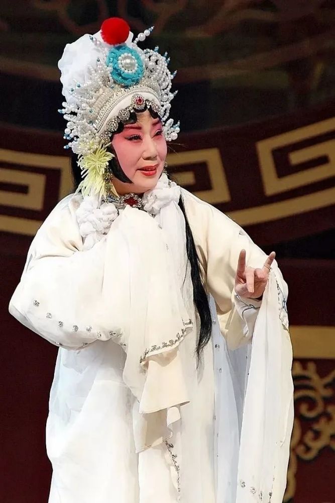 端午有戏│秦腔《白蛇传》人蛇之恋的爱恨情仇_腾讯新闻