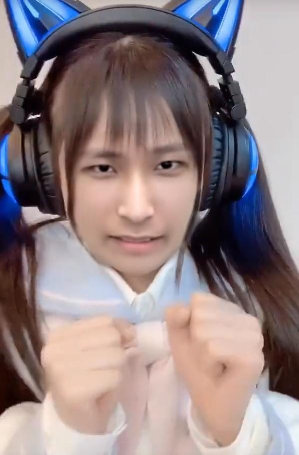 梦泪再次穿女装可爱到不忍直视网友考虑过梦嫂的感受吗