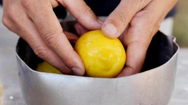 开胃小菜 清香柠檬泡鸡爪 加一步 眨眼功夫就干掉一碗米饭 腾讯网