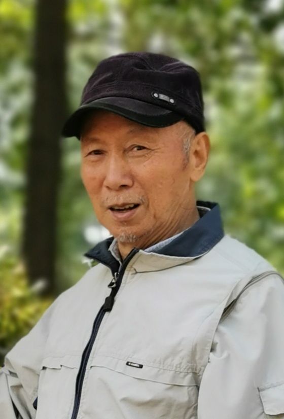 郑州71岁老人走失,若看到请及时联系他的家人