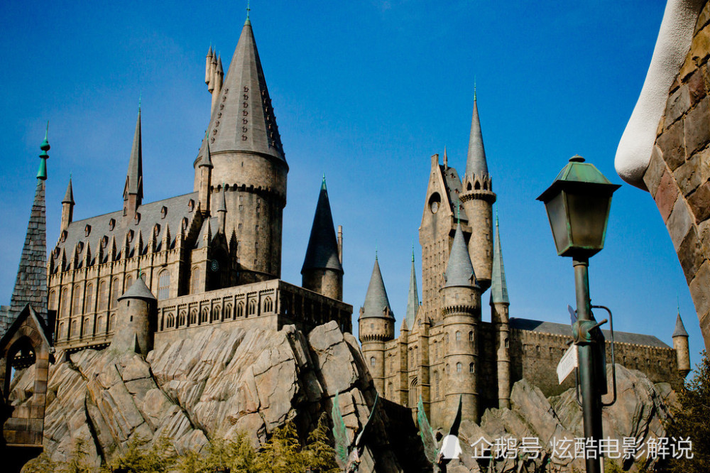 哈利波特中霍格沃茨魔法学校取景地在何处