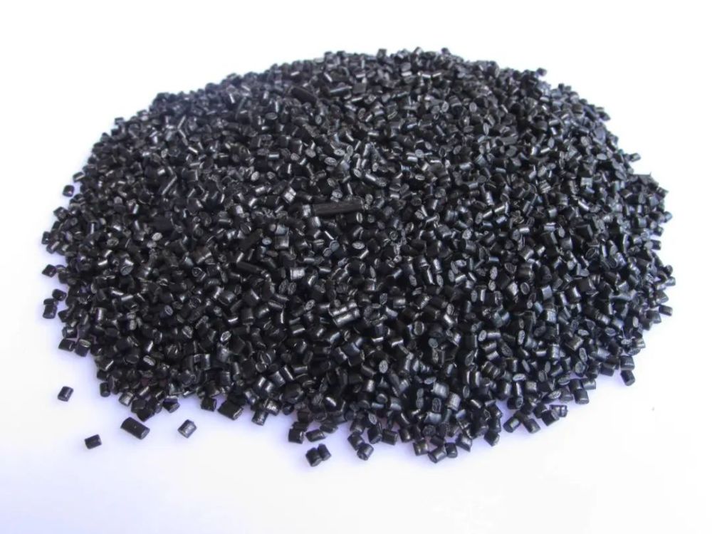 报废的汽车轮胎怎么处理?报废轮胎在生活中的妙用呢?_腾讯新闻