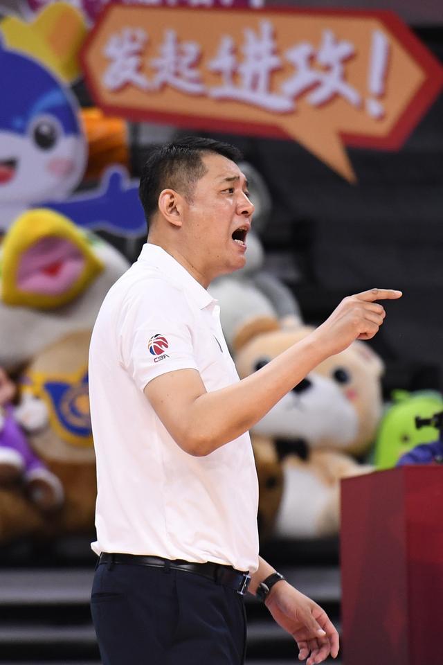 这对于巩晓彬赛前的布置,对于杨文海,侯冰的临场指挥,对于球员们的赛