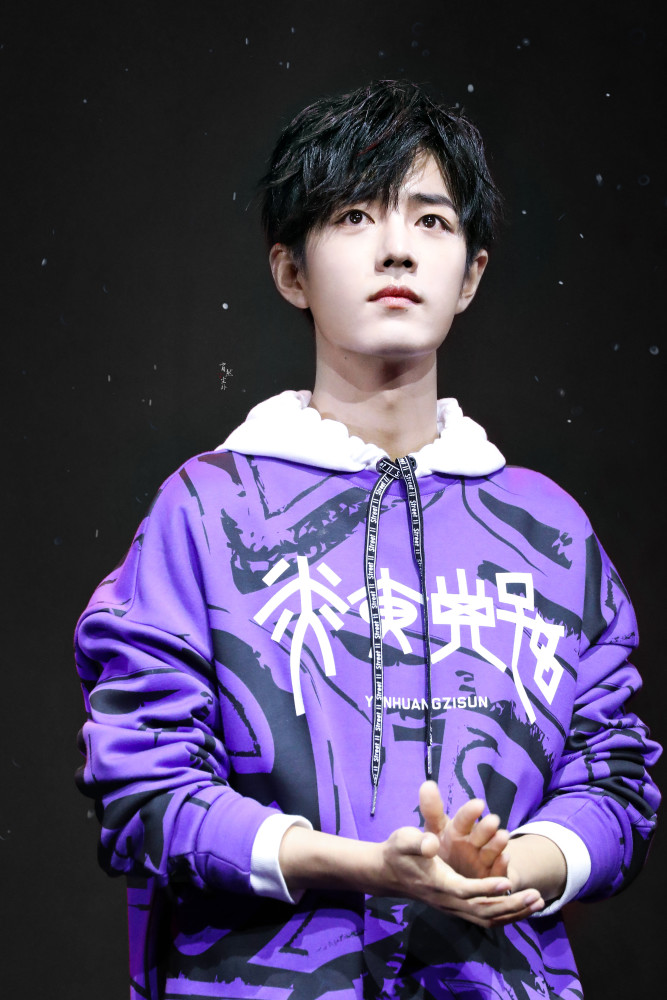 胡歌|肖战新剧7月3日低调开机！搭档胡歌拍摄抗疫剧，通告单令人惊喜